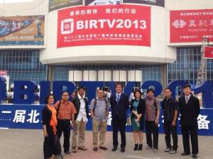 Berpose sebelum "menghilang" di BIRTV beijing dengan rombongan dari Metro TV